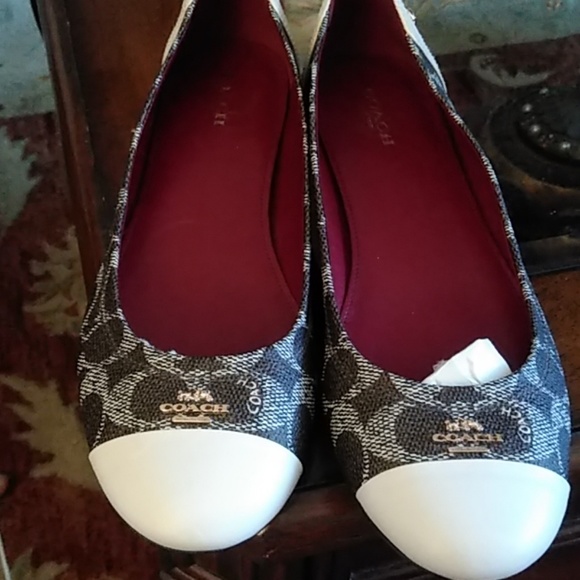 Coach Ballerina Flats - Picture 1 of 5